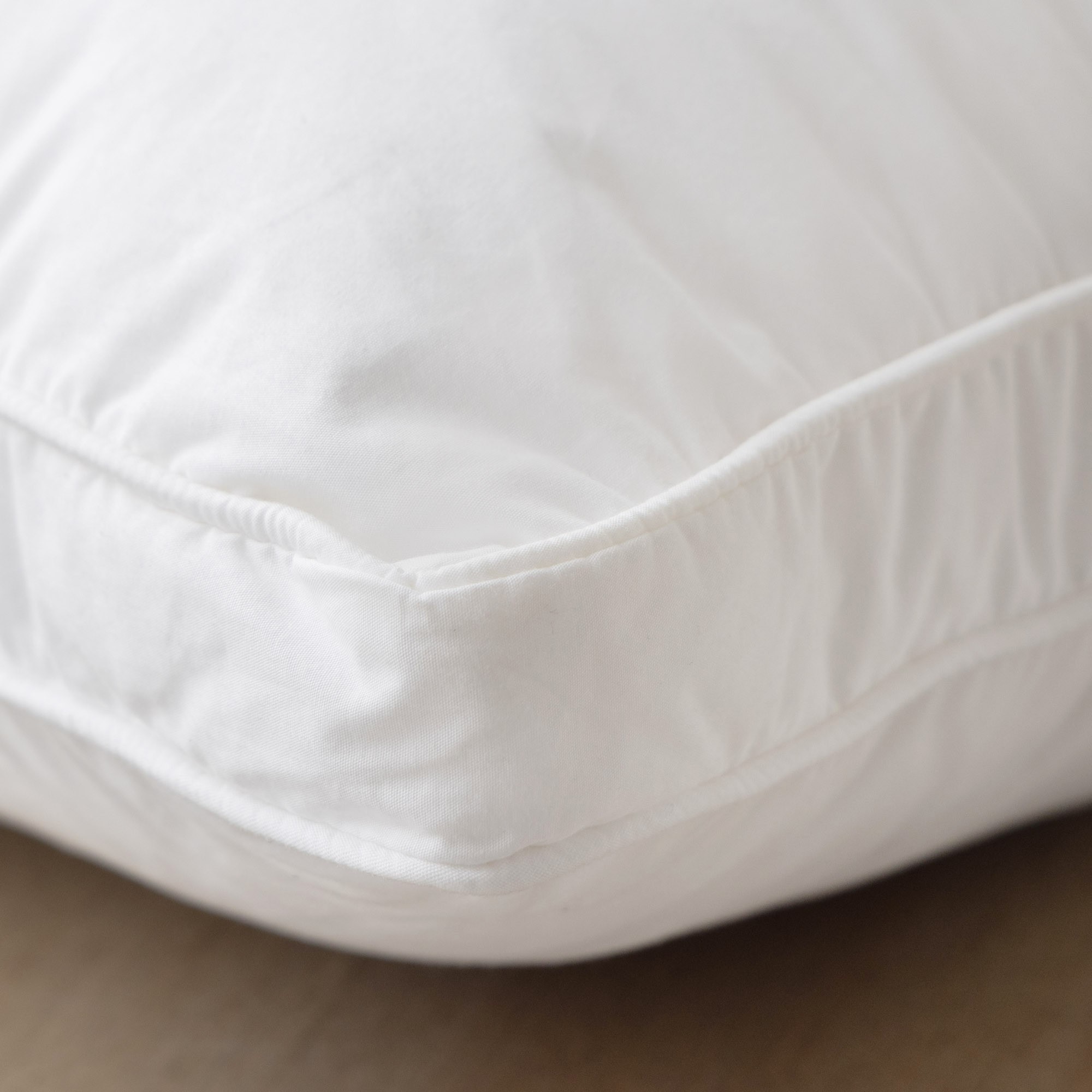 Premium Microfibre Pillow Volpes